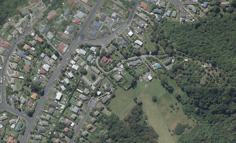 1 Beaufort Street, Pine Hill, Dunedin - Carousel 1