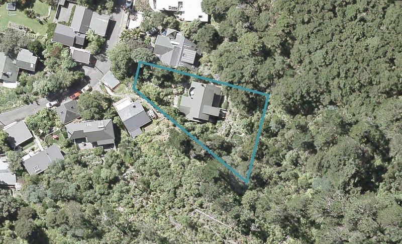 13 Korimako Road, Days Bay, Lower Hutt - Carousel 1