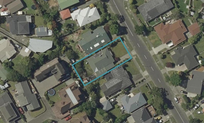72 Wikiriwhi Crescent, Awapuni, Palmerston North - Carousel 1
