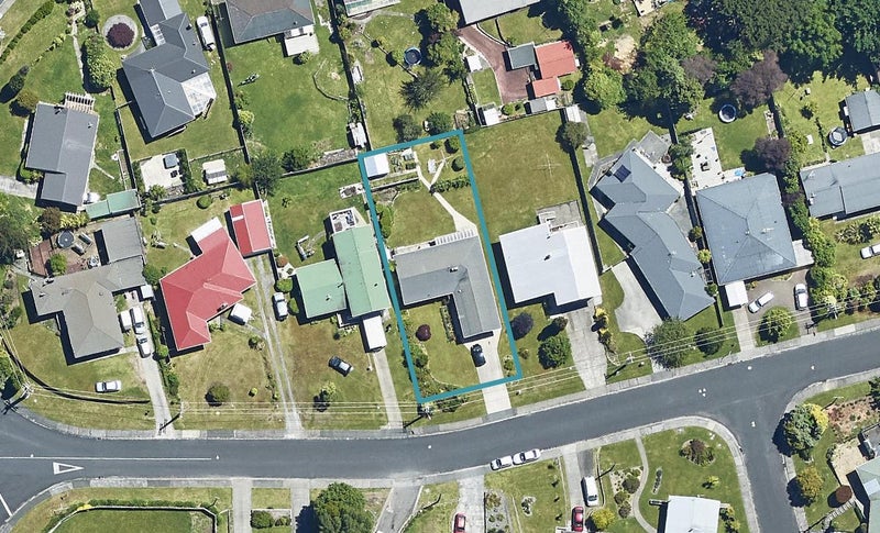 57 Hillcrest Avenue, Hillcrest, Rotorua - Carousel 1