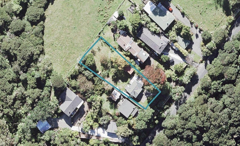 1312 Huia Road, Huia, Auckland - Carousel 1