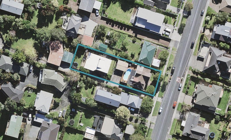 1/37 Balmain Road, Birkenhead, Auckland - Carousel 1