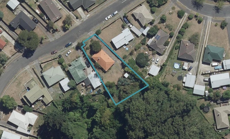 5 Manor Place, Bader, Hamilton - Carousel 1