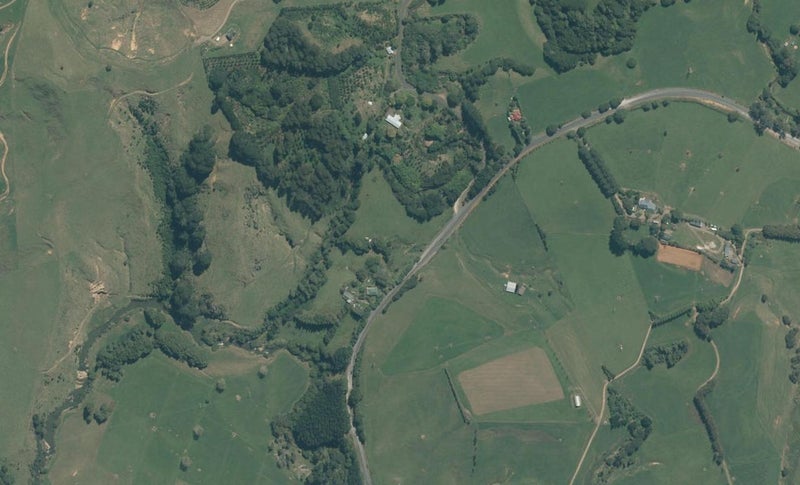 2690 State Highway 23, Raglan, Raglan - Carousel 1