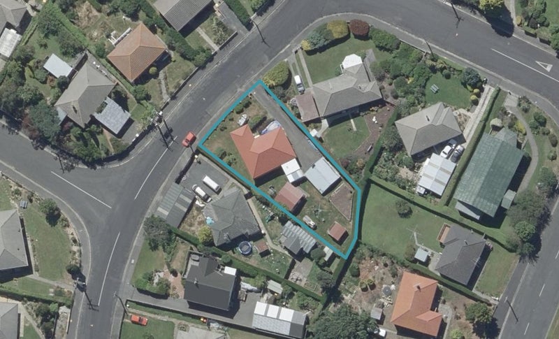 66 Hillary Street, Liberton, Dunedin - Carousel 1