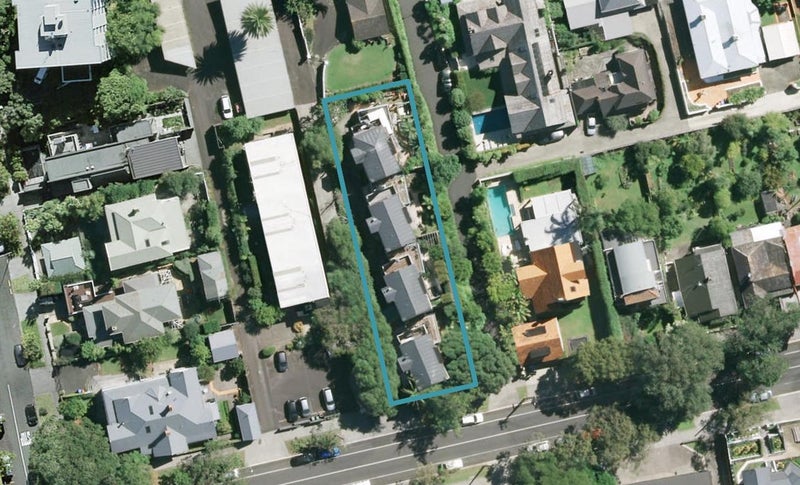 4/53 Sarsfield Street, Herne Bay, Auckland - Carousel 1