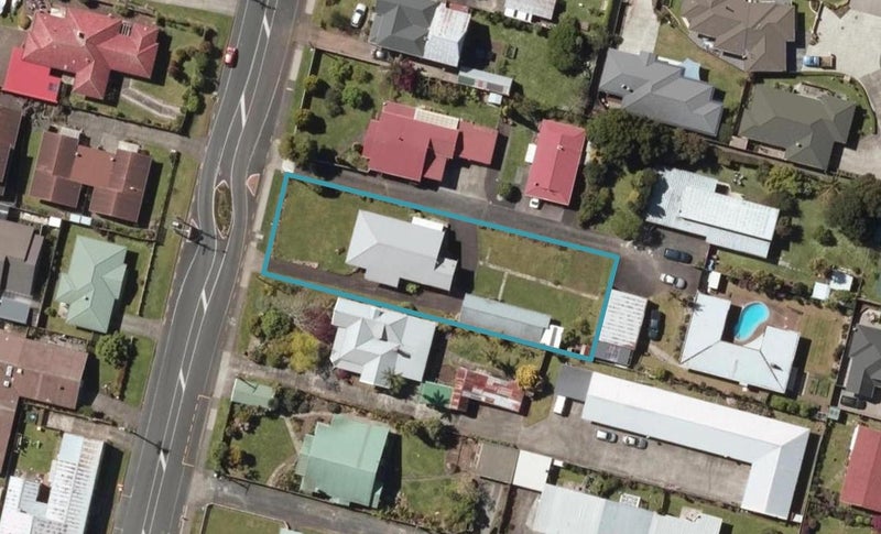 12 Mains Avenue, Kensington, Whangarei - Carousel 1