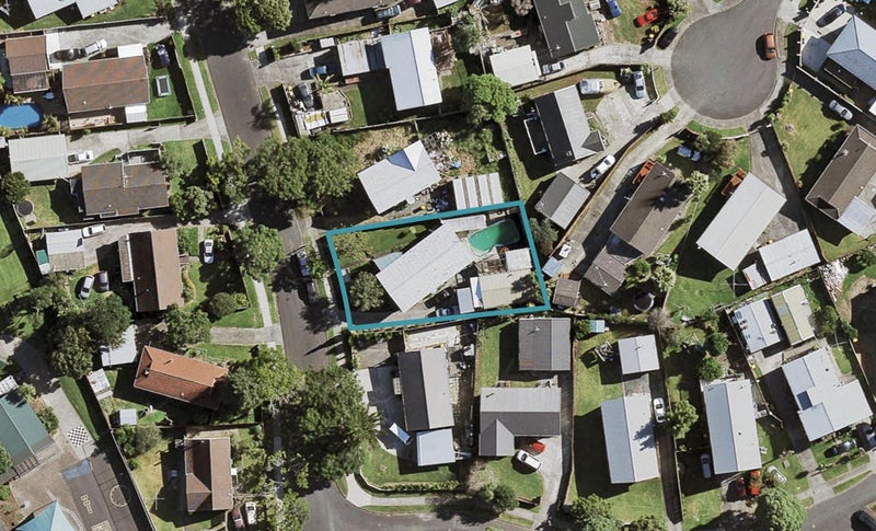16 Trounson Avenue, Clendon Park, Auckland - Carousel 1