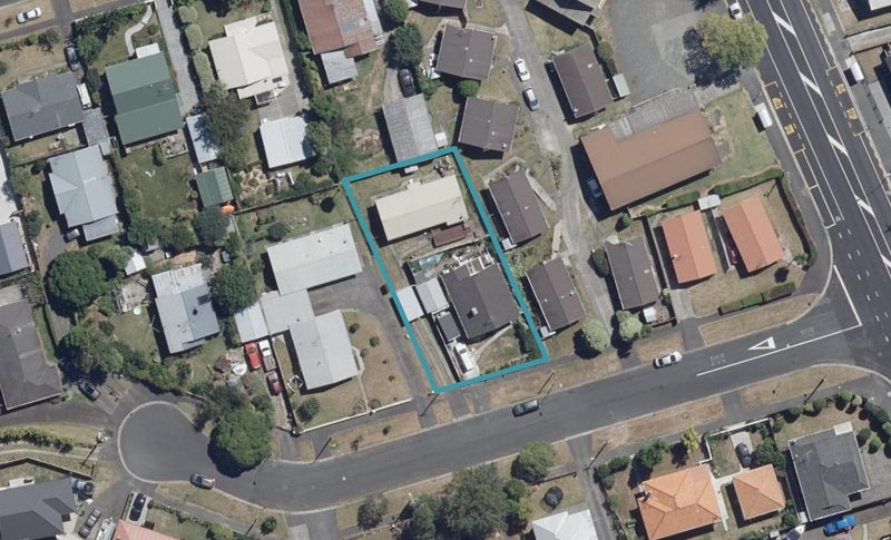 2A Moncrieff Avenue, Fairfield, Hamilton - Carousel 1