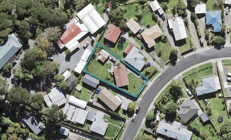 43 Nile Road, Kelston, Auckland - Carousel 1
