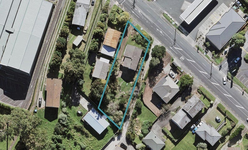 169 Royal Road, Massey, Auckland - Carousel 1