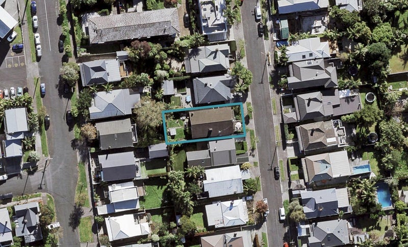 5 Bayfield Road, Ponsonby, Auckland - Carousel 1
