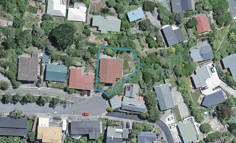 15 Buxton Avenue, Karori, Wellington - Carousel 1