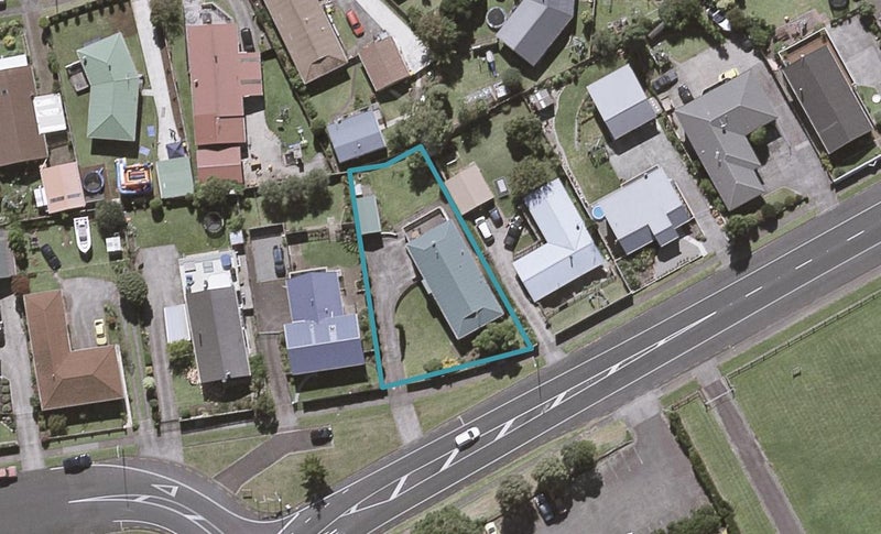 131 Parklands Avenue, Bell Block, New Plymouth - Carousel 1