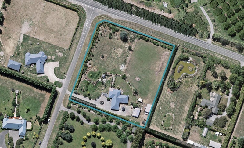 1 Pinewood Close, Swannanoa, Kaiapoi - Carousel 1