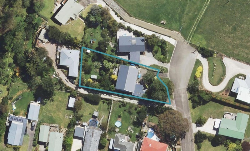 32 Wallis Road, Kaiti, Gisborne - Carousel 1