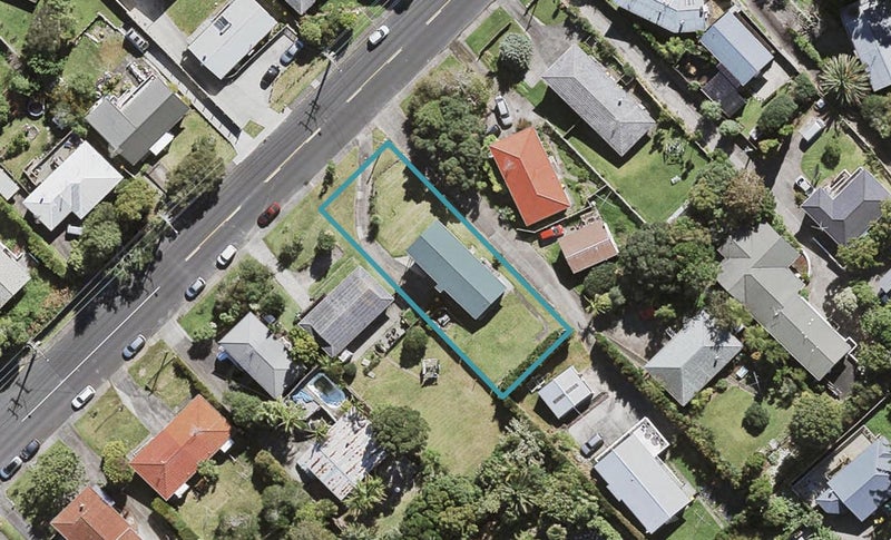 35 Archers Road, Hillcrest, Auckland - Carousel 1