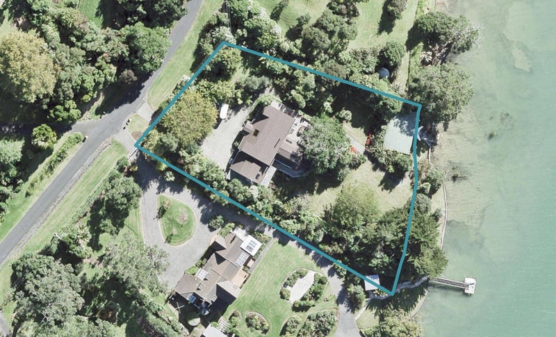 7 Young Street, Mahurangi East, Warkworth - Carousel 1