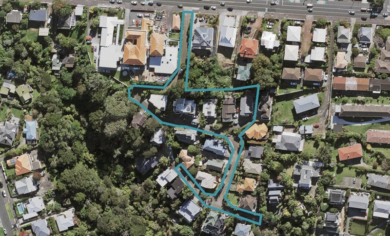 4 Bush View Lane, Northcote Point, Auckland - Carousel 1