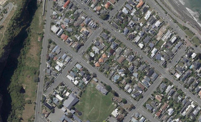 13B Wiggins Street, Sumner, Christchurch - Carousel 1