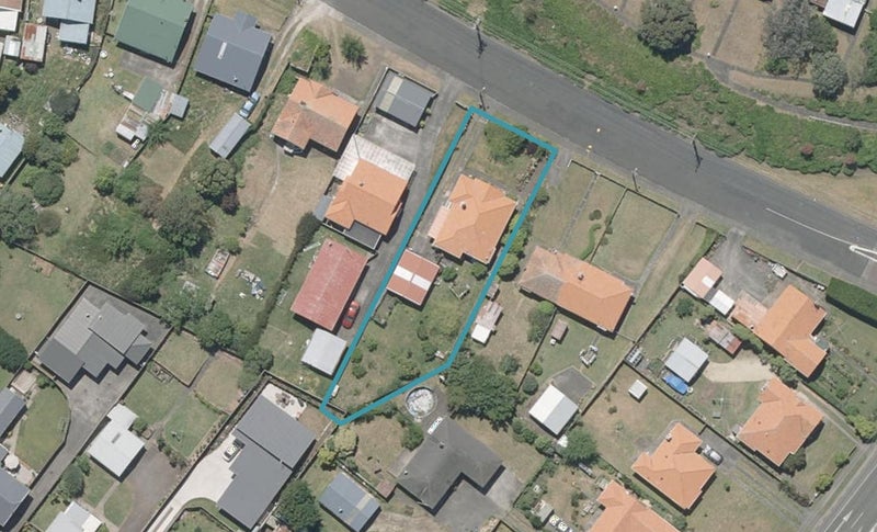 5 Fergusson Street, Springvale, Whanganui - Carousel 1