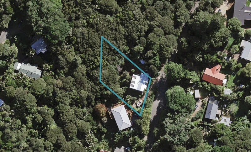 67 Glen Brook Road, Omiha, Waiheke Island - Carousel 1