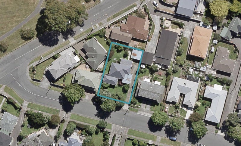 34 Tennyson Avenue, Avalon, Lower Hutt - Carousel 1