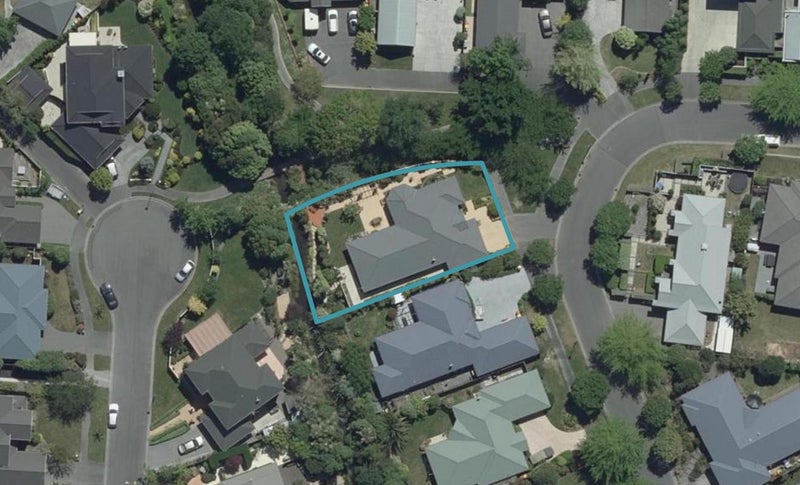 22 Creedon Glen, Casebrook, Christchurch - Carousel 1
