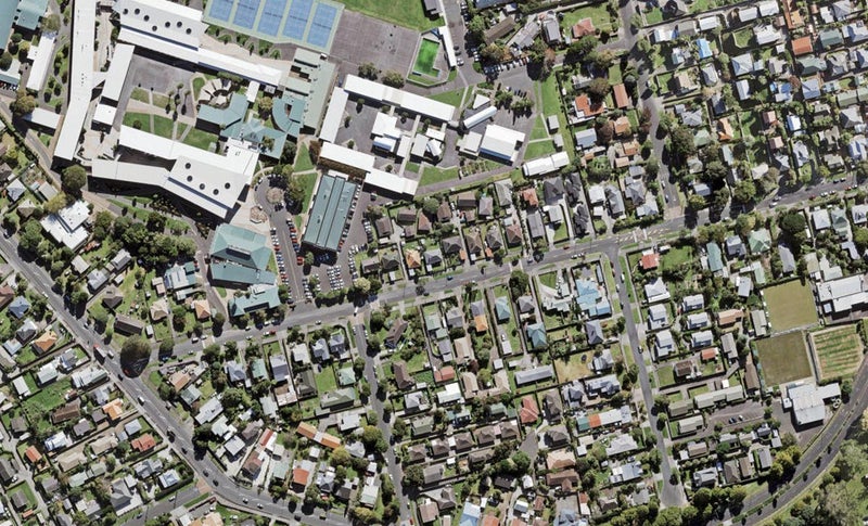 39 Victor Street, Avondale, Auckland - Carousel 1