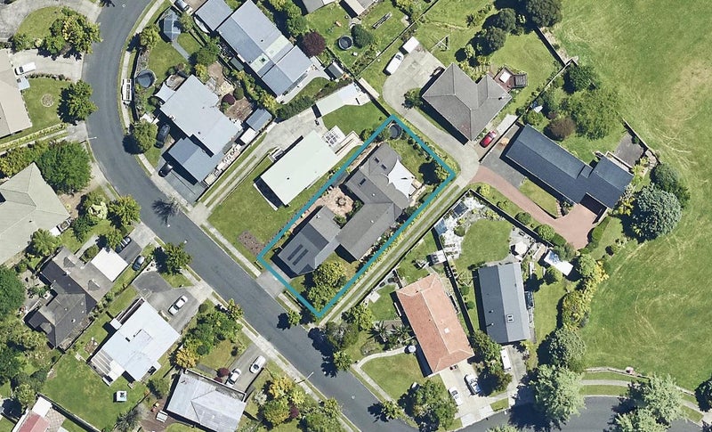 7 Icarus Place, Sunnybrook, Rotorua - Carousel 1