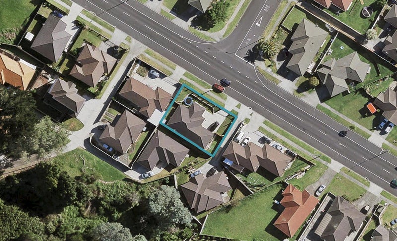 272 Mahia Road, Weymouth, Auckland - Carousel 1