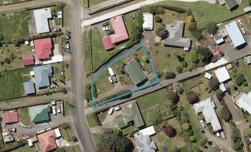 15 Charles Street, Kamo, Whangarei - Carousel 1