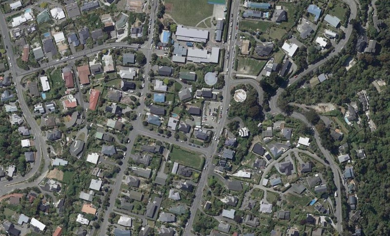 9 Freeman Street, Mount Pleasant, Christchurch - Carousel 1