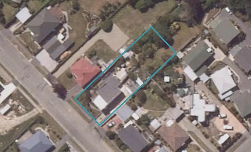 2 Holmes Street, Holmes Hill, Oamaru - Carousel 1