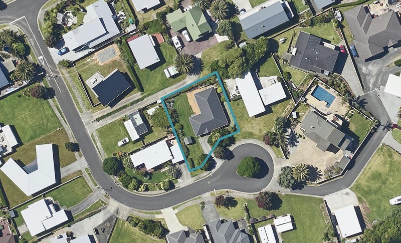 11 Reo Crescent, Waihi Beach, Waihi Beach - Carousel 1