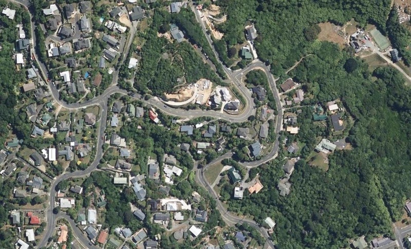 9 Poto Road, Normandale, Lower Hutt - Carousel 1