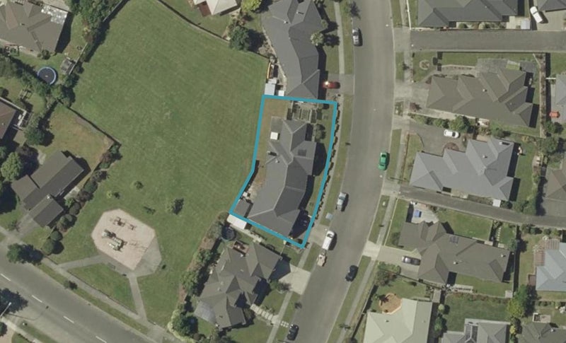 3 Johnstone Drive, Fitzherbert, Palmerston North - Carousel 1