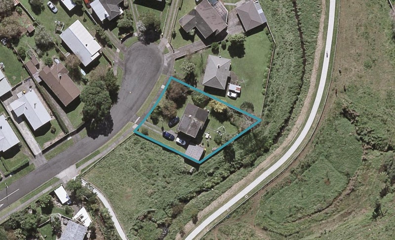 10 Botany Place, Blagdon, New Plymouth - Carousel 1