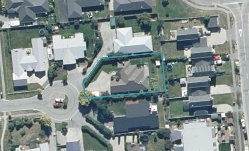 7 Poolburn Court, Lake Hayes, Queenstown - Carousel 1