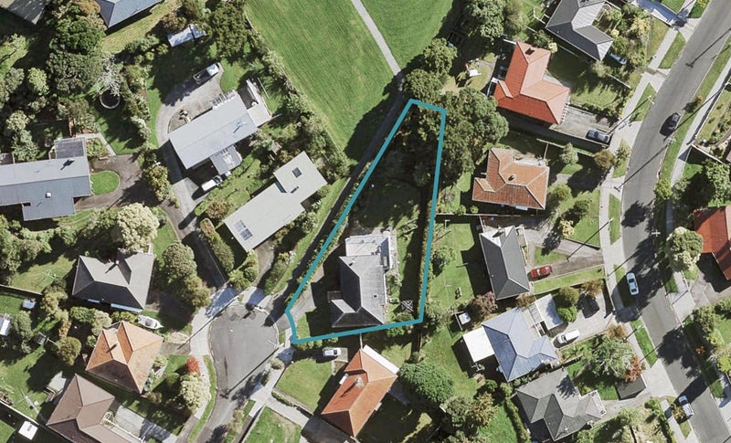 19 Brydon Place, New Windsor, Auckland - Carousel 1
