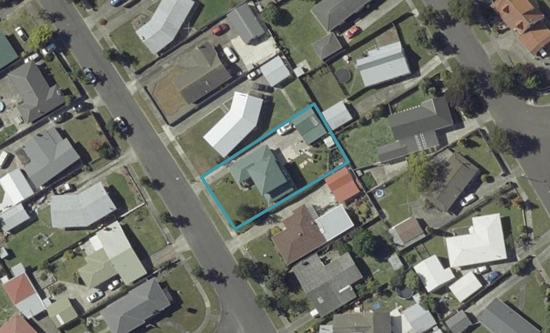 47 Anakiwa Street, Kelvin Grove, Palmerston North - Carousel 1