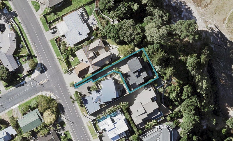 122A Clovelly Road, Bucklands Beach, Auckland - Carousel 1