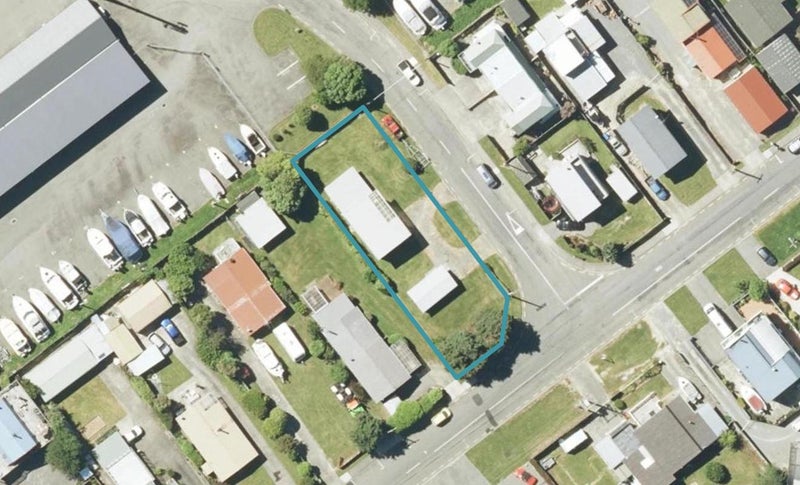 56 Beach Road, Waikawa, Picton - Carousel 1