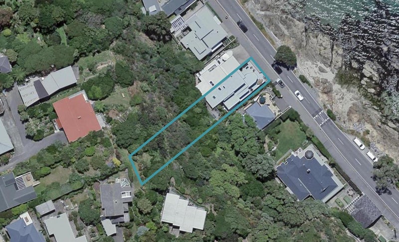 353 Karaka Bay Road, Karaka Bays, Wellington - Carousel 1