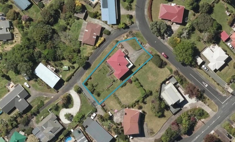 5 Paratai Crescent, Woodhill, Whangarei - Carousel 1