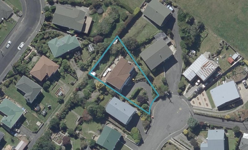 15 Strode Street, Halfway Bush, Dunedin - Carousel 1