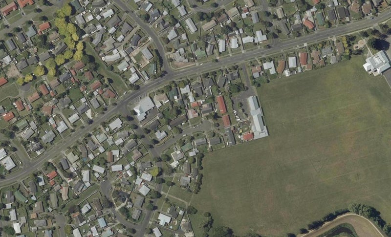 7 Waihi Place, Westbrook, Palmerston North - Carousel 1