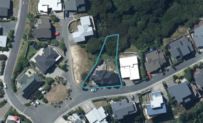 70 St Ives Drive, Camborne, Porirua - Carousel 1