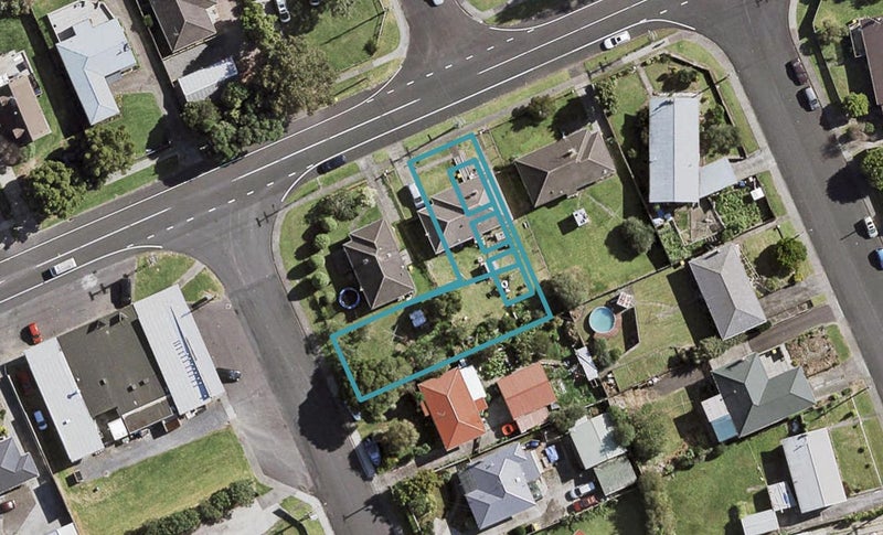 2B Greenmeadows Avenue, Manurewa East, Auckland - Carousel 1