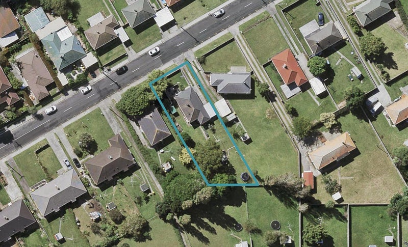 57 Roberts Avenue, Bayswater, Auckland - Carousel 1